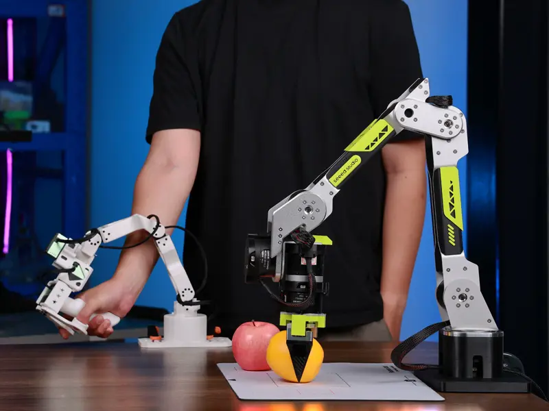 Star Arm 102 - For reBot B601-DM&RS Leader Arm